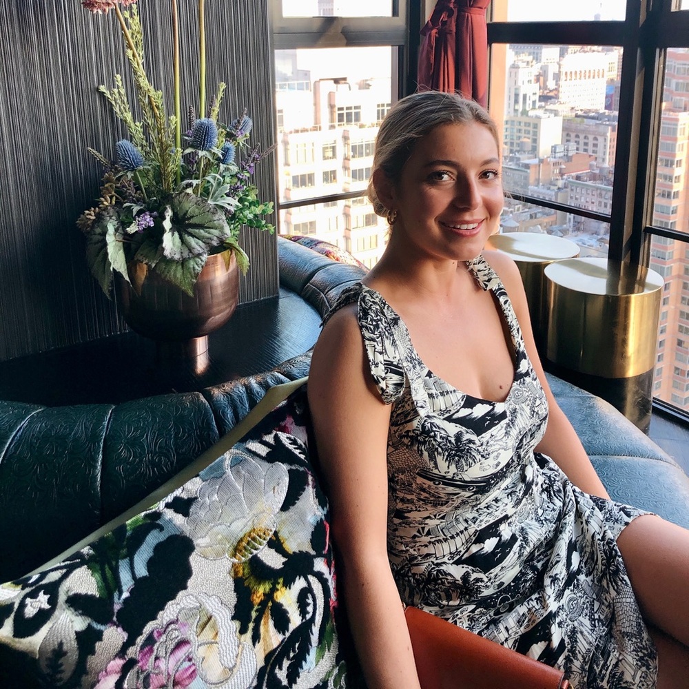 Meet your Posher, Nicole